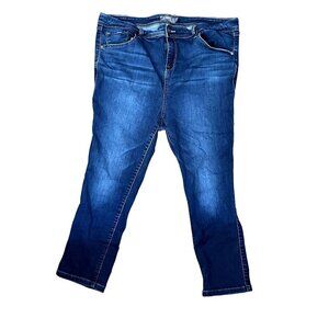 Torrid crop midfit super skinny super soft medium wash denim jeans pockets cotto